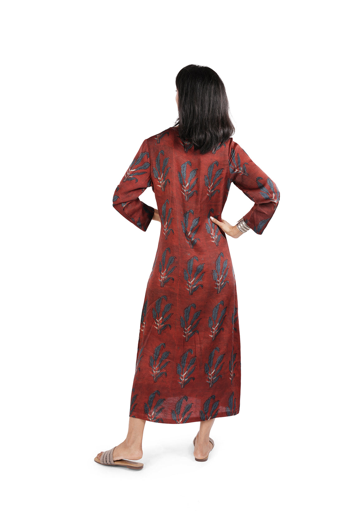 ಜೀವ ಎಲೆ | Sustain Leaf Slit Midi Dress